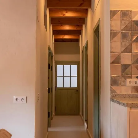 Biarritz La Piedra 公寓 *